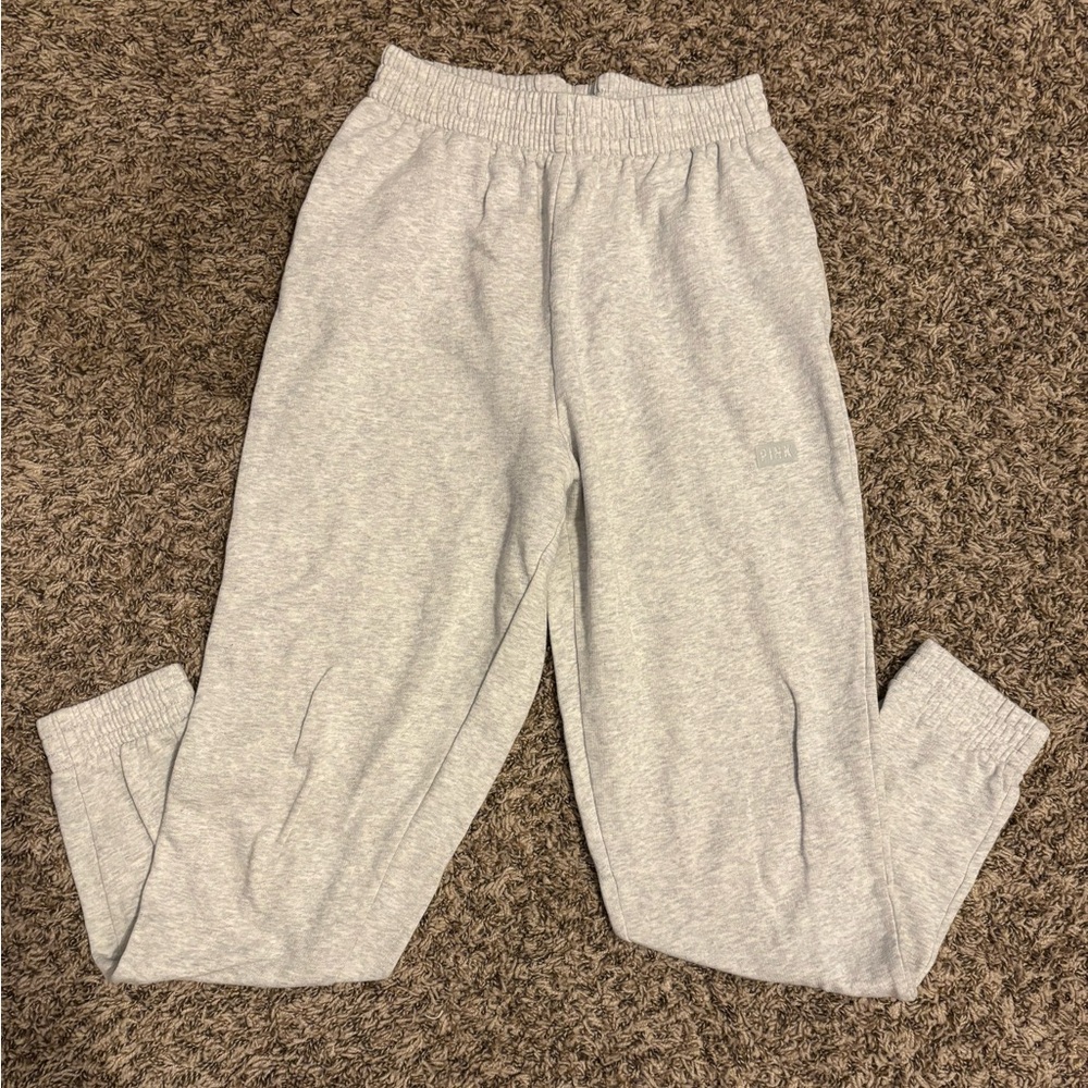 Victoria’s Secret PINK Light Gray Joggers Sweatpants – Size Small